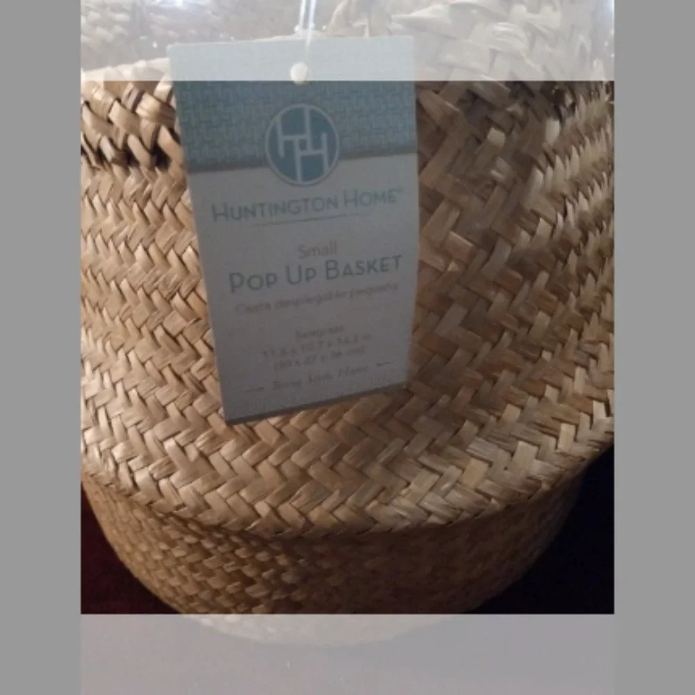 1 Only Woven Seagrass Pop Up Basket Teal Tassel Starfish